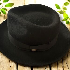 Scala Elegant Men’s Black Wool Fedora